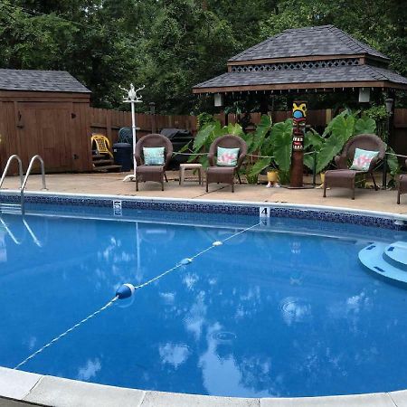 Tradewinds Lodging Юрека Спрингс Екстериор снимка
